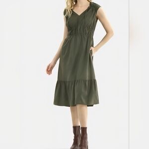 Time and Tru. Elegant Olive Green Midi Dress. Size Medium. NWT.